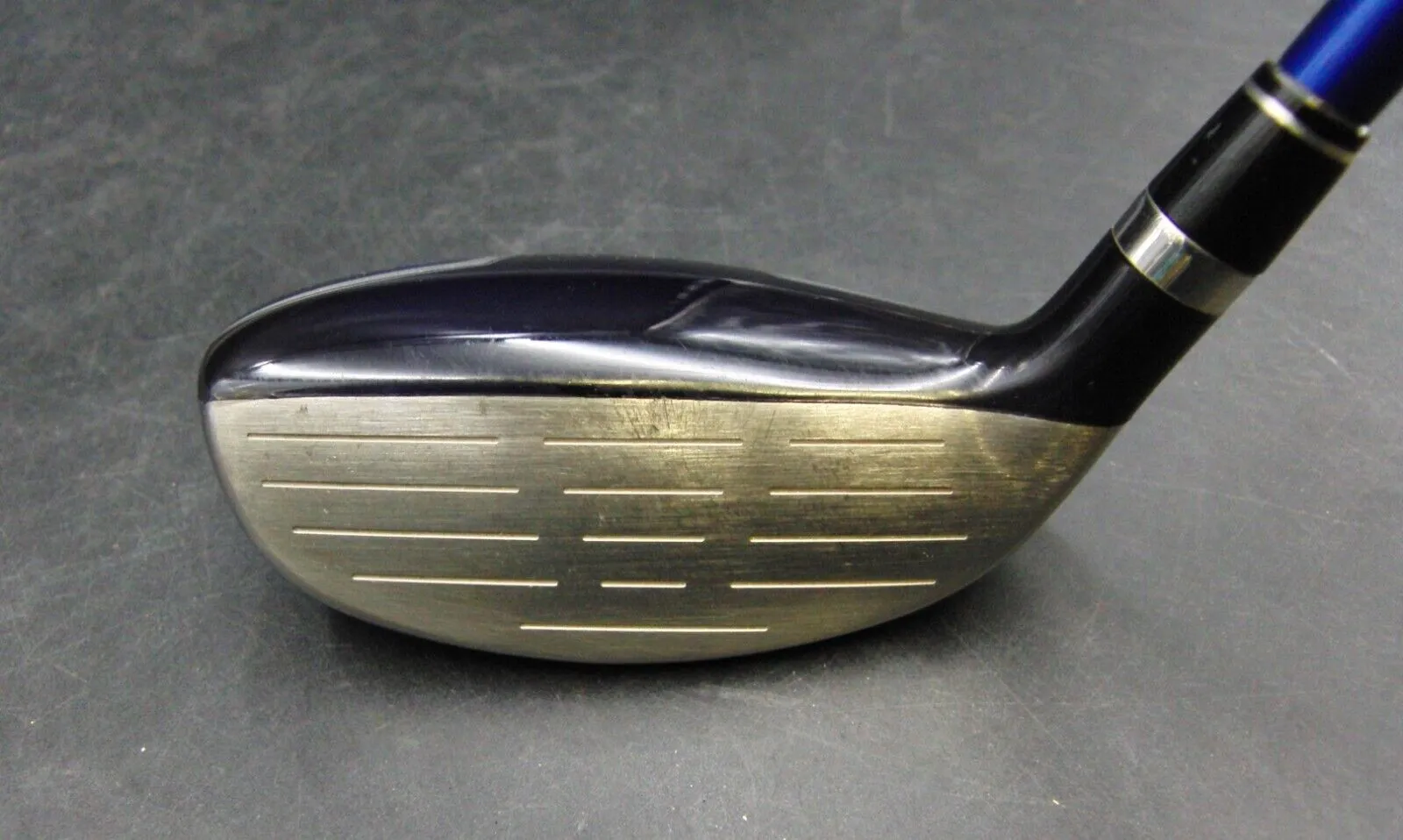 Japanese Tsuruya Axel BL 25° U5 Hybrid Regular Graphite Shaft Tsuruya Grip 4 Japanese Tsuruya Axel BL 25° U5 Hybrid Regular Graphite Shaft Tsuruya Grip - Image 2