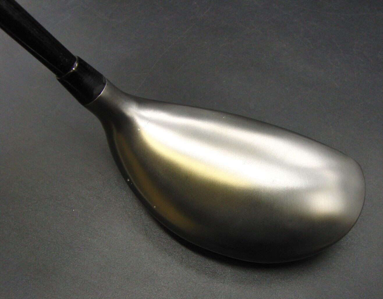 Japanese Works Dyna 25° Hybrid Stiff Graphite Shaft Works Grip With Head Cover 7 Japanese Works Dyna 25° Hybrid Stiff Graphite Shaft Works Grip With Head Cover - Image 5