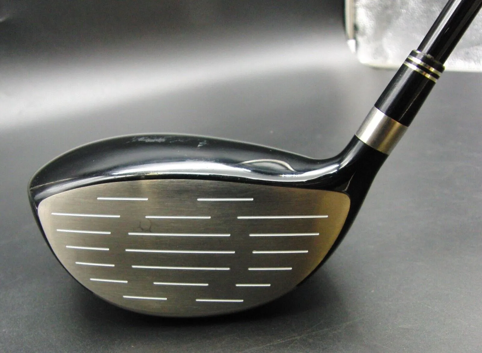 Srixon Z-TX Tour Extreme 9.5° Driver Stiff Graphite Shaft Srixon Grip 5 Srixon Z-TX Tour Extreme 9.5° Driver Stiff Graphite Shaft Srixon Grip - Image 3