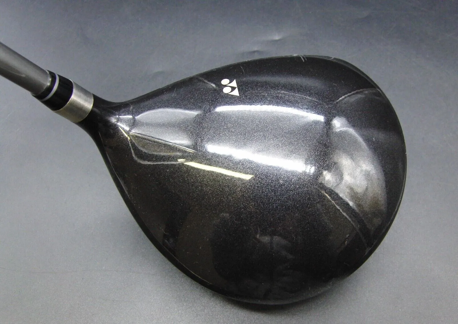 Yonex V-Mass 400 SE+ 9° Driver Regular Flex Graphite Shaft Yonex Grip 5 Yonex V-Mass 400 SE+ 9° Driver Regular Flex Graphite Shaft Yonex Grip - Image 3