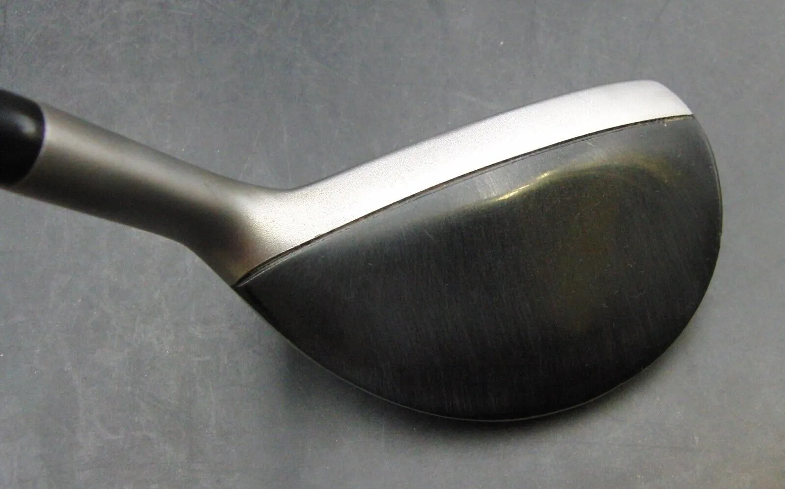 Touredge Bazooka Geomax 22° 4 Hybrid Regular Graphite Shaft Lamkin Grip+H.Cover 6 Touredge Bazooka Geomax 22° 4 Hybrid Regular Graphite Shaft Lamkin Grip+H.Cover - Image 4