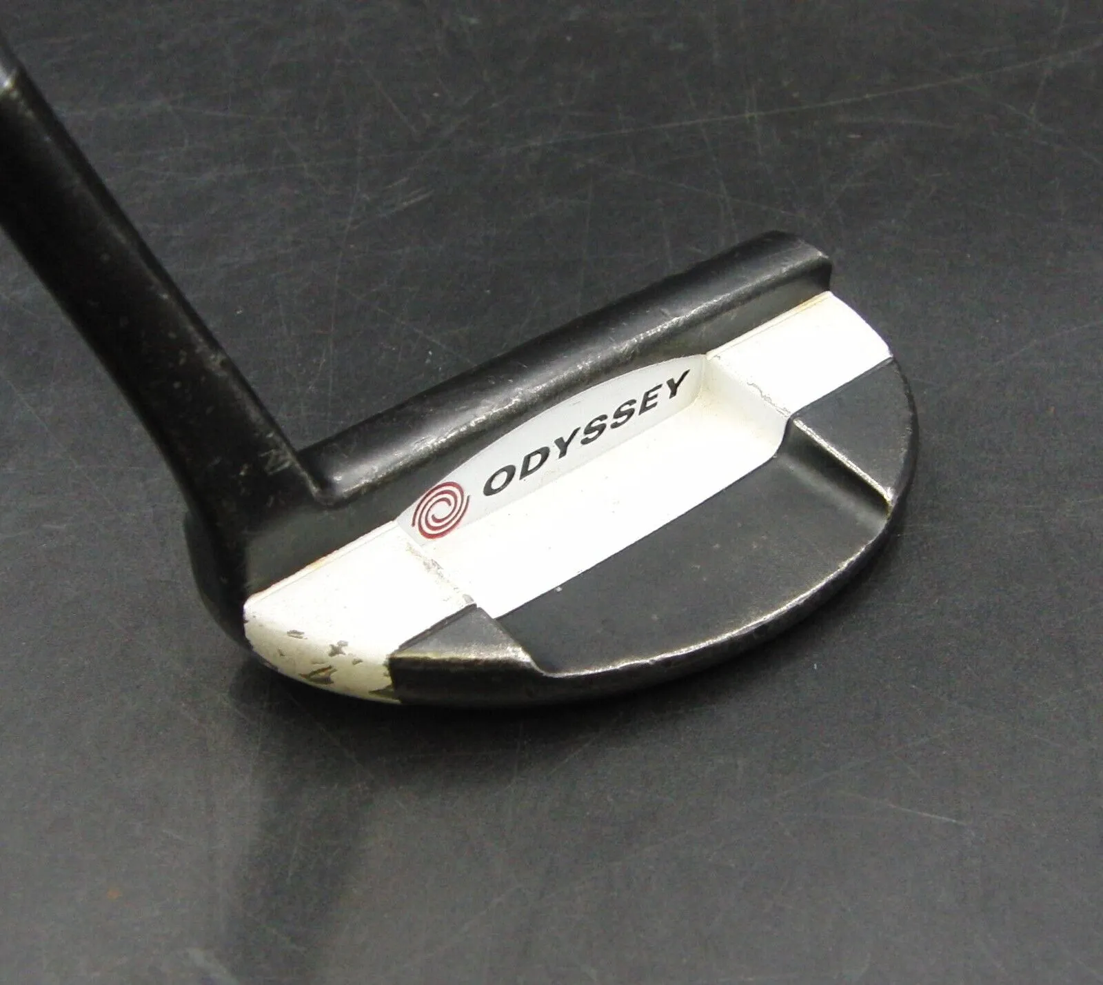 Odyssey VERSA 9 Putter 86.5cm Playing Length Steel Shaft Odyssey Grip 10 Odyssey VERSA 9 Putter 86.5cm Playing Length Steel Shaft Odyssey Grip - Image 8