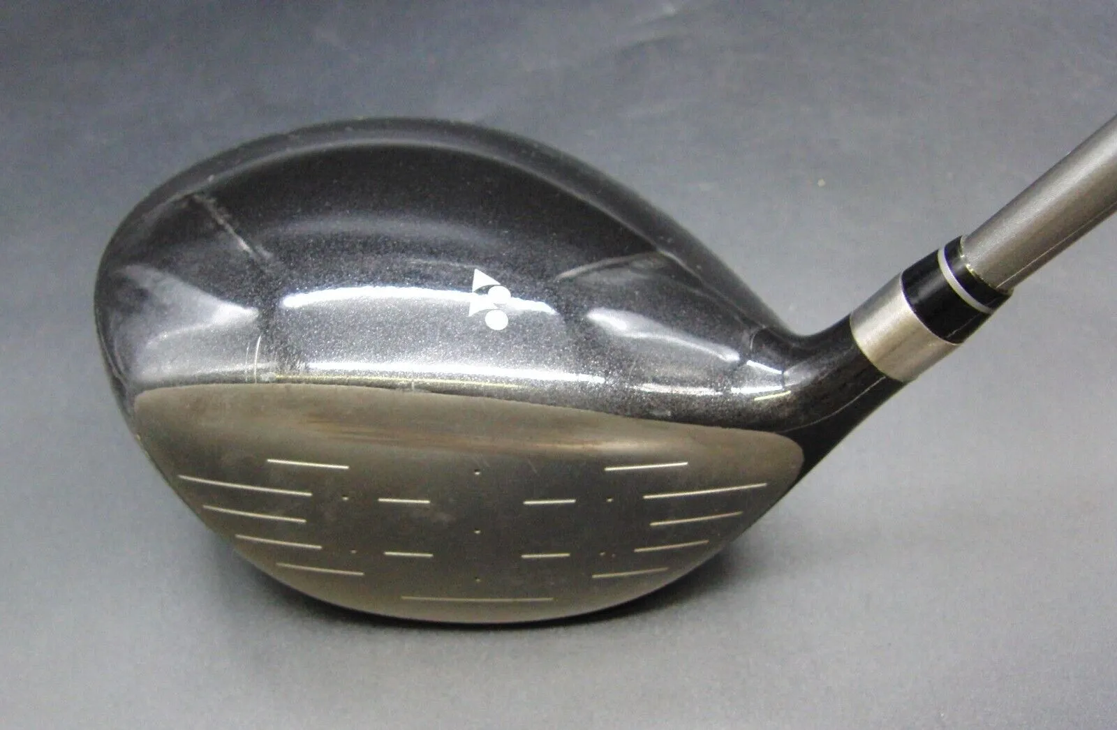 Yonex V-Mass 400 SE+ 9° Driver Regular Flex Graphite Shaft Yonex Grip 4 Yonex V-Mass 400 SE+ 9° Driver Regular Flex Graphite Shaft Yonex Grip - Image 2