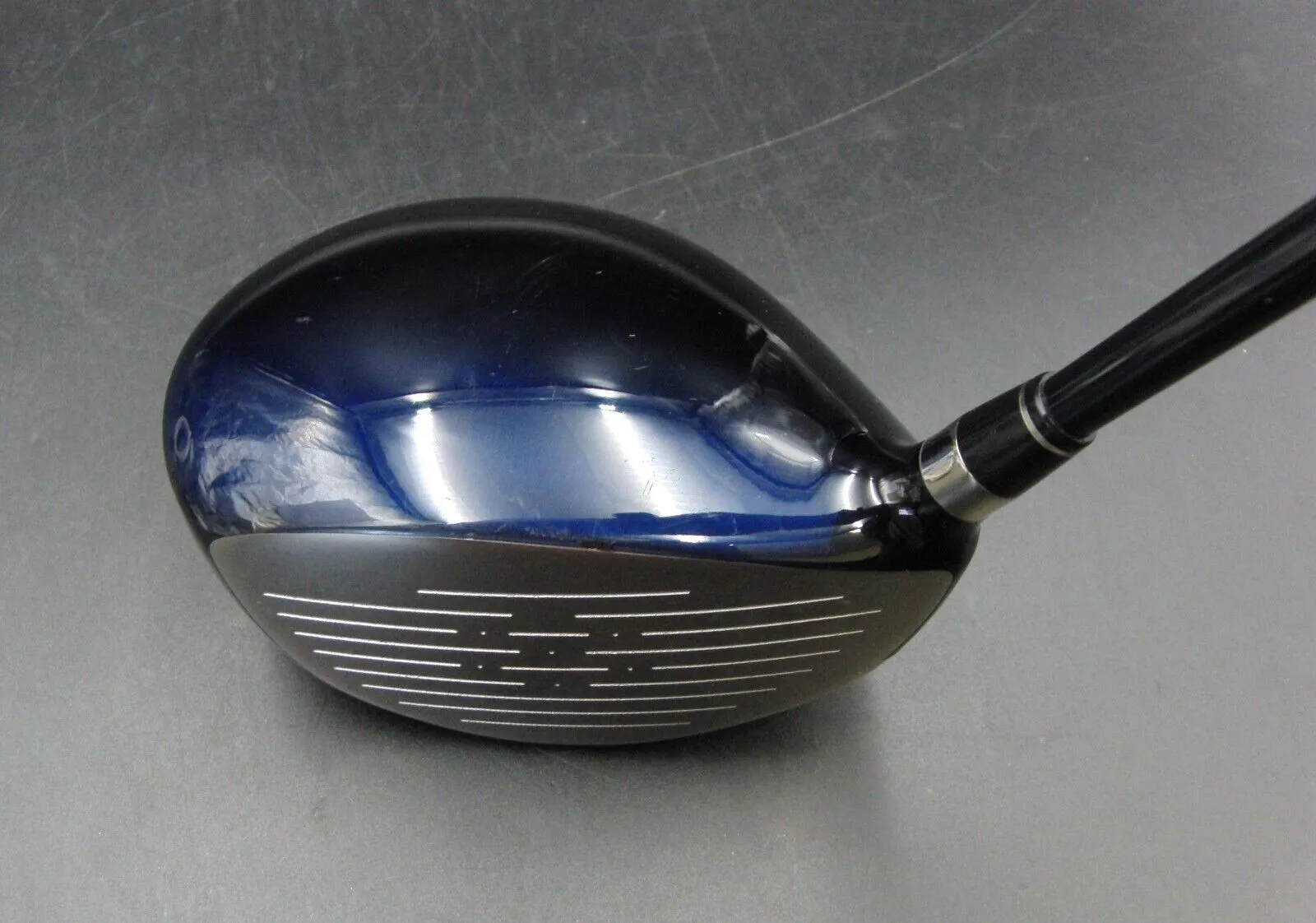 MacGregor MacTec NV2 BTi-9 10° Driver Regular Graphite Shaft NO1 Grip 4 MacGregor MacTec NV2 BTi-9 10° Driver Regular Graphite Shaft NO1 Grip - Image 2