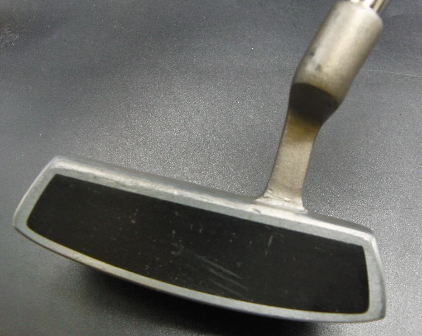 Vintage Spalding Pro Series 400 Putter Steel Shaft 90cm Length Golf Pride Grip 6 Vintage Spalding Pro Series 400 Putter Steel Shaft 90cm Length Golf Pride Grip - Image 4