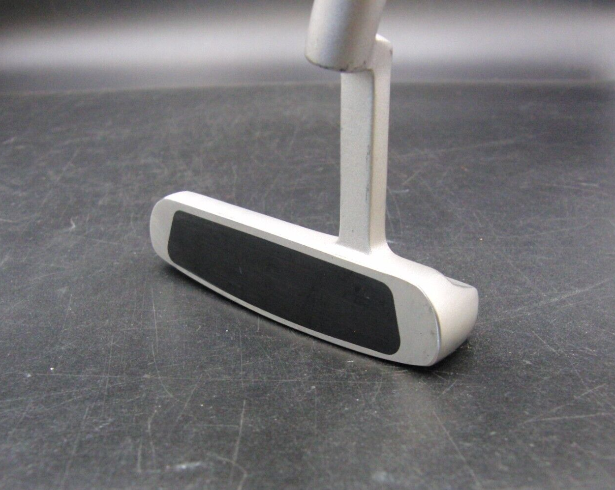 Japanese Arrowtube W4 Putter 87cm Length Steel Shaft Chaucer Grip 5 Japanese Arrowtube W4 Putter 87cm Length Steel Shaft Chaucer Grip - Image 3