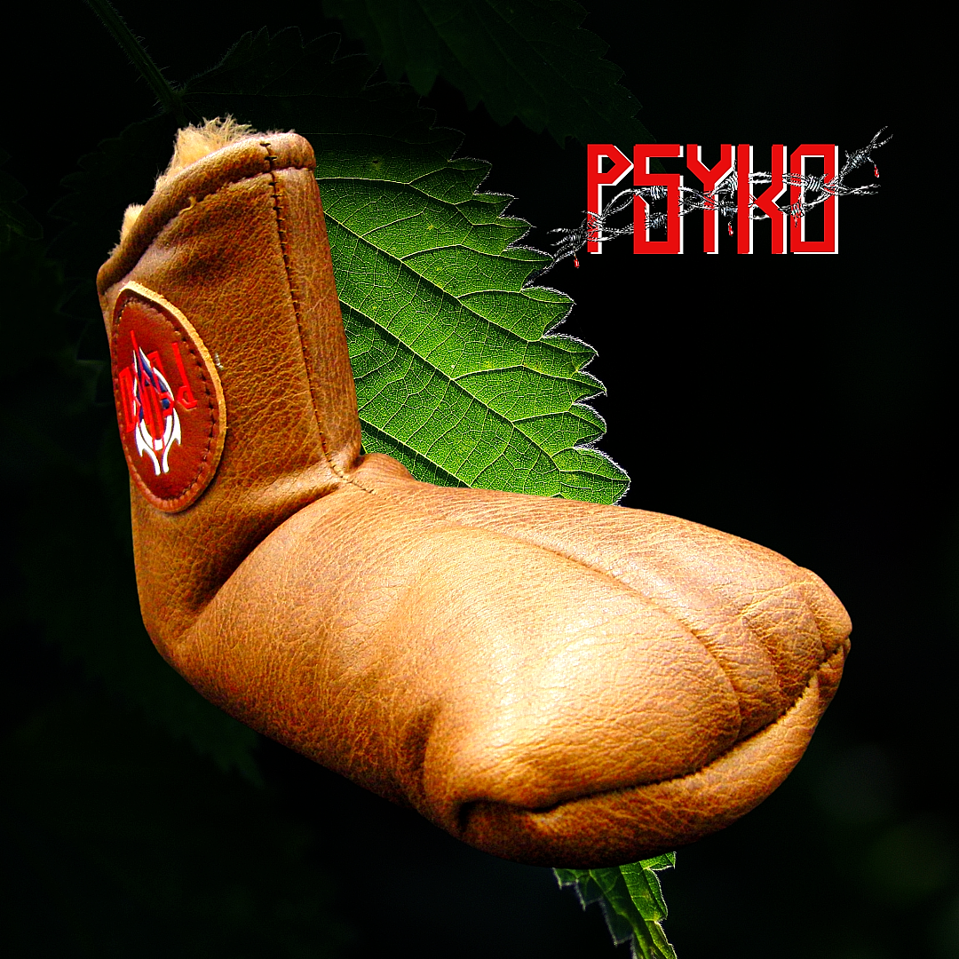 Luxury PSYKO GOLF Embroidered PU Leather Putter Head Cover Furry Lining 5 Luxury PSYKO GOLF Embroidered PU Leather Putter Head Cover Furry Lining - Image 3