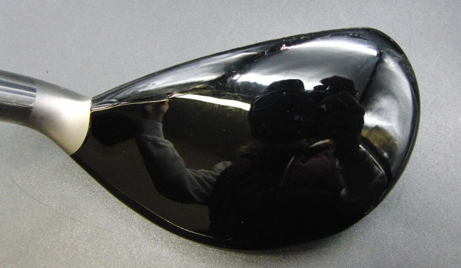 Callaway Legacy 4 Hybrid Regular Graphite Shaft Callaway Grip 5 Callaway Legacy 4 Hybrid Regular Graphite Shaft Callaway Grip - Image 3